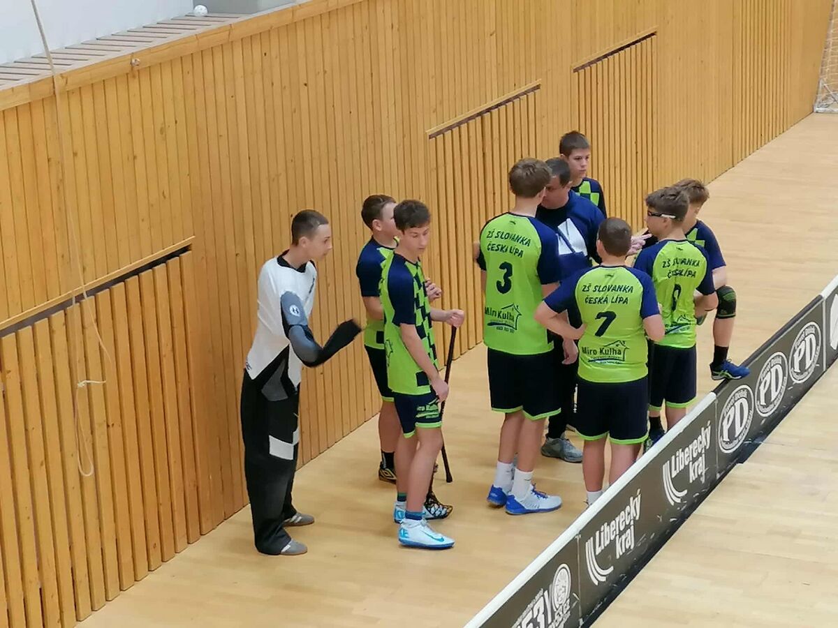 Okresní kolo ve florbalu žáků 8.-9. tříd