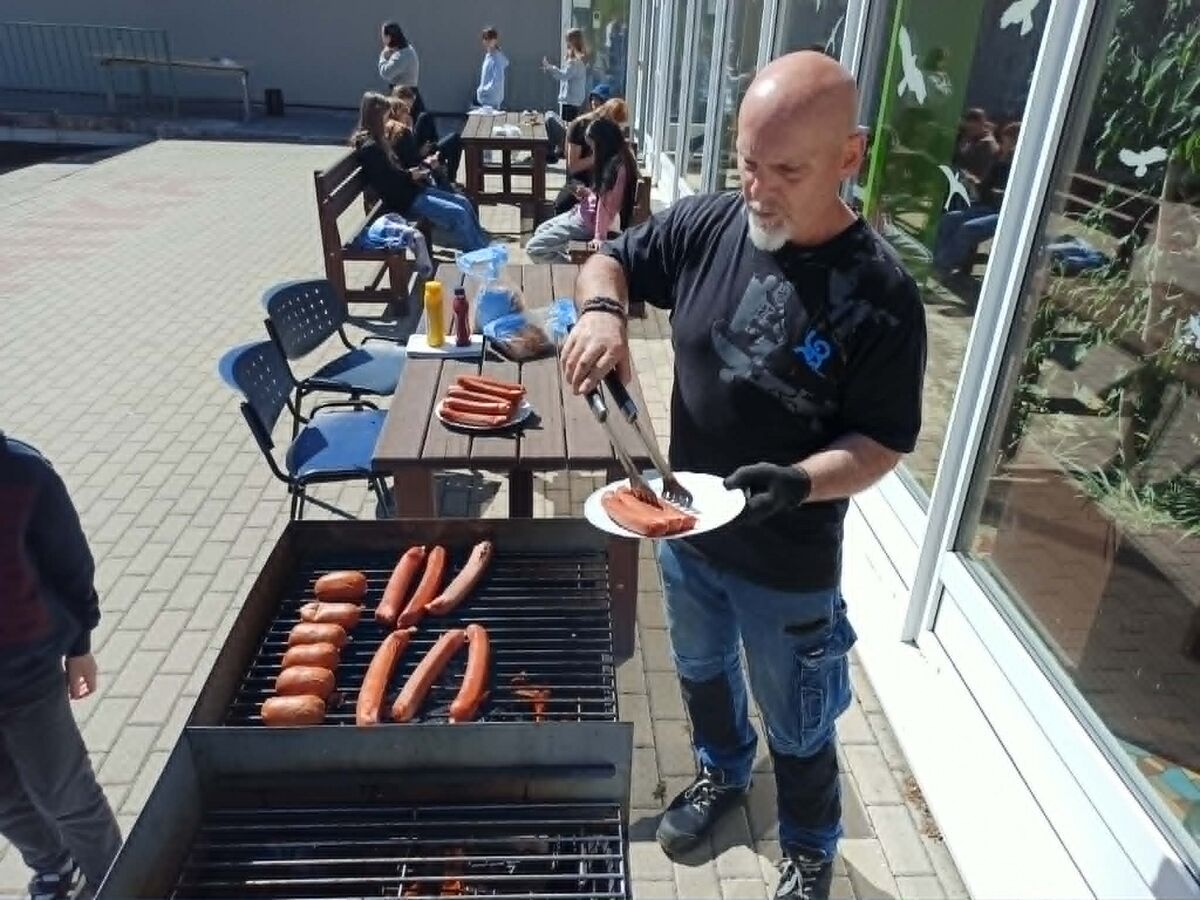 ČARODĚJNICKÁ GRILOVAČKA