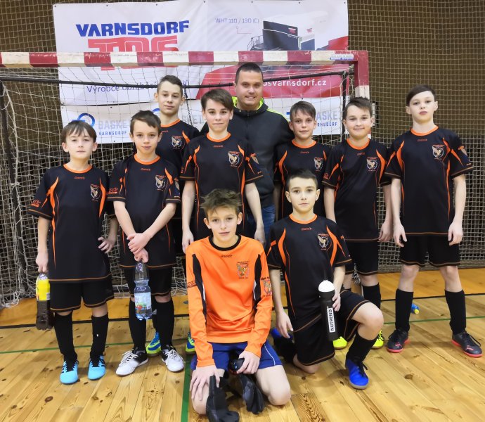 Futsalisté 6.-7.třídy získali ve Varnsdorfu 2.místo